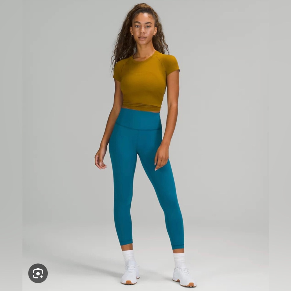 Luluemon Wunder Train High-Rise Tight 25”/ Capri/ Size 2